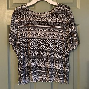 American eagle patterned top